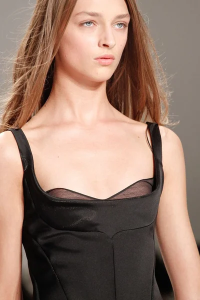 Look 52